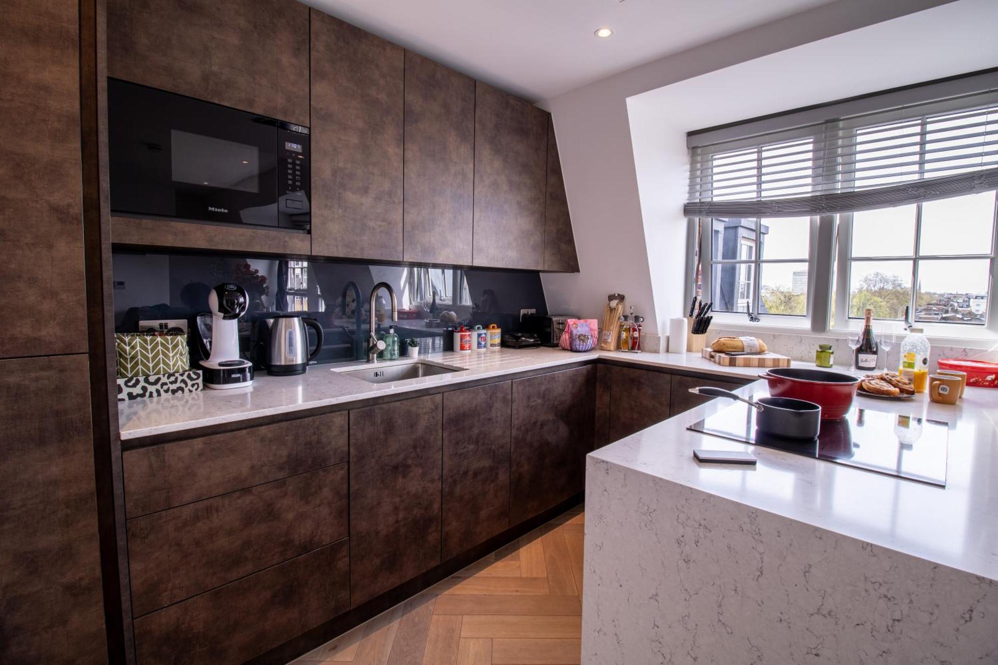 Luxurious 1-Bedroom Penthouse In Marble Arch 71 ลอนดอน ภายนอก รูปภาพ